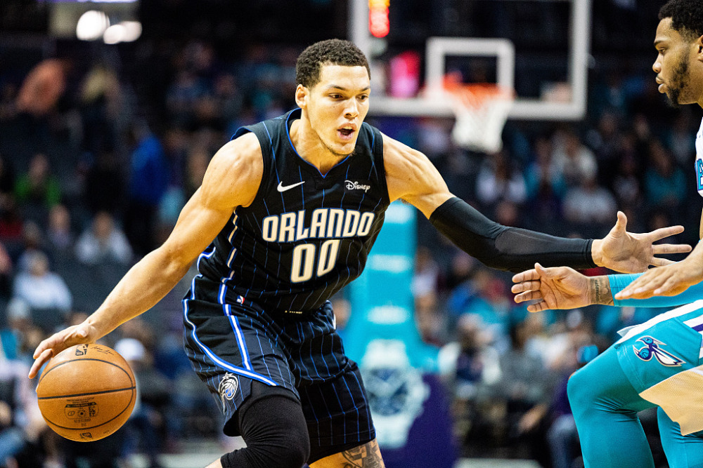 AYX SPORTS融合竞技与趣味-刚刚！转折点托特纳姆战术微调奥兰多魔术主帅复盘备战法甲，冲刺阶段法兰克福造点机会